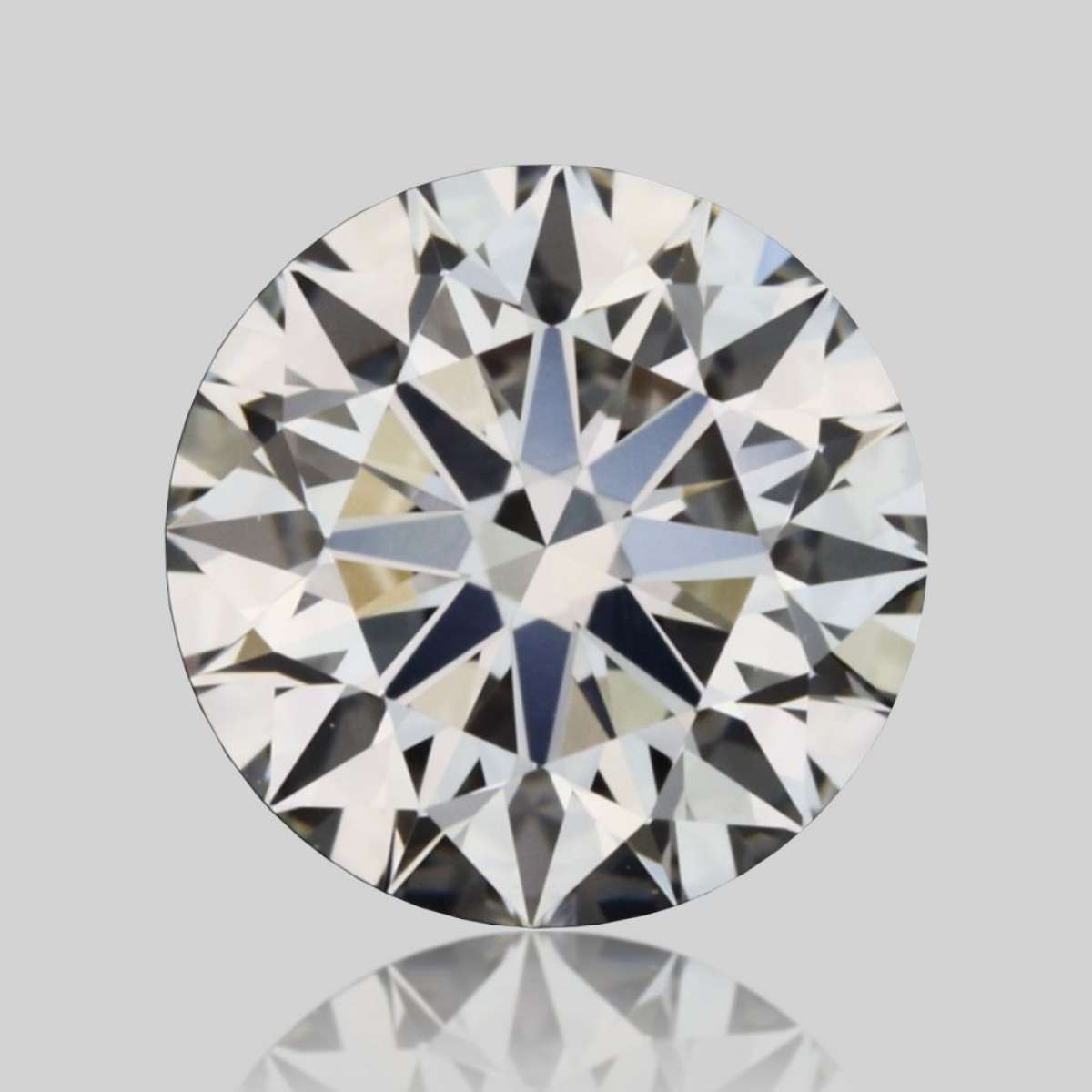 Certified Diamond GIA Carats 0.31 Color G Clarity VVS1 EX EX EX Fluorescence NON Brown No Green No Milky No EyeClean 100% Certified Diamond GIA Carats 0.31 Color G Clarity VVS1 EX EX EX Fluorescence NON Brown No Green No Milky No EyeClean 100%