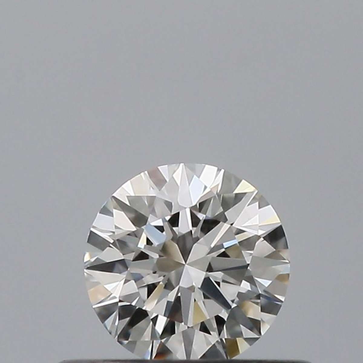 Diamante Certificato GIA Carati 0.31 Colore F Purezza VS1  EX  EX  EX Fluorescenza NON Brown No Milky No EyeClean 100%