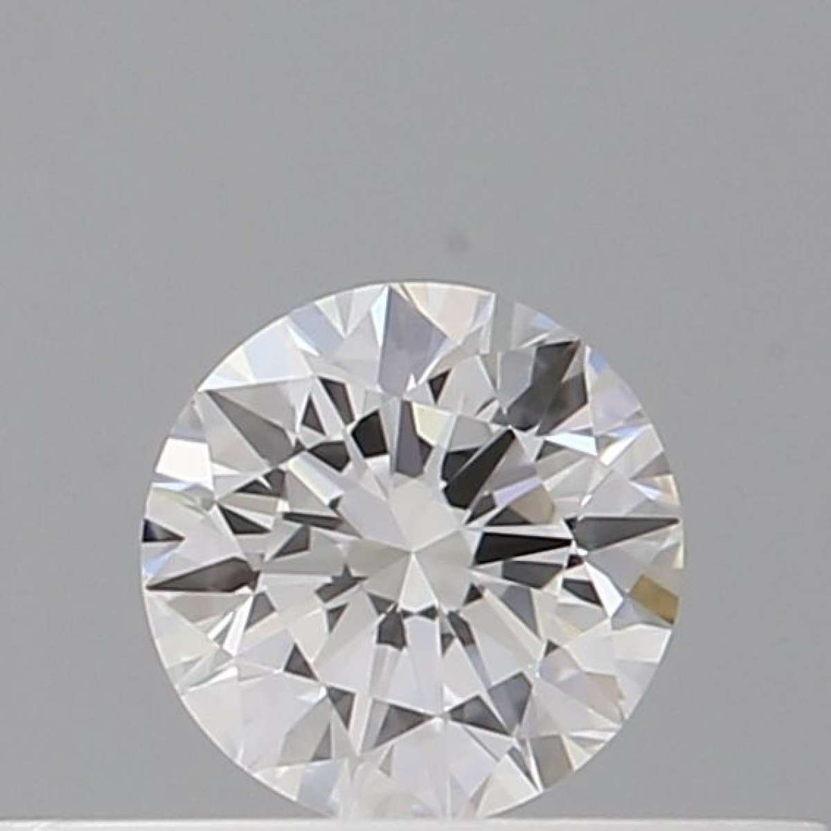 Certified Diamond GIA Carats 0.23 Color E Clarity VVS1  VG  EX  VG Fluorescence NON Brown No Green No Milky No EyeClean 100%