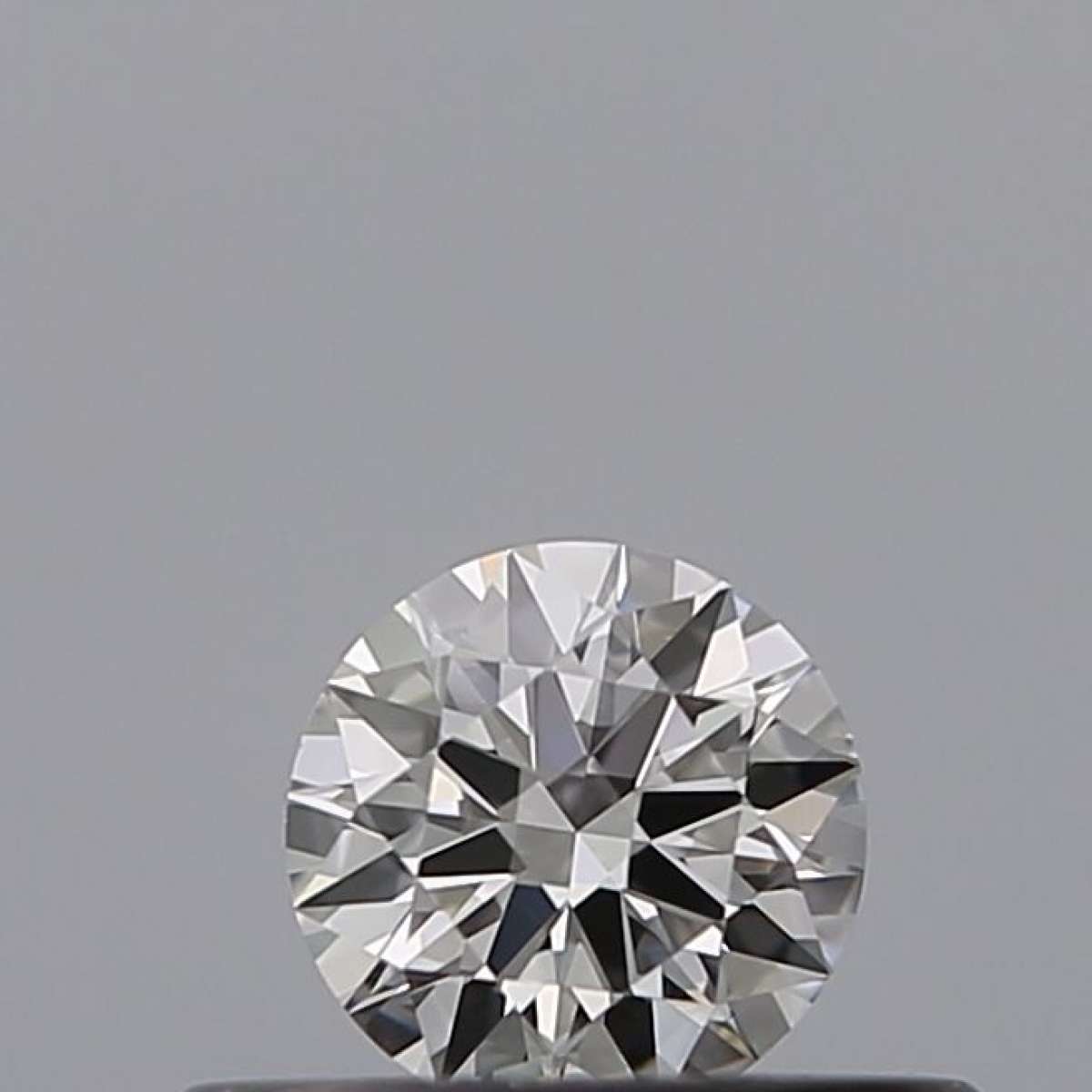 Certified Diamond GIA Carats 0.24 Color E Clarity VVS1  EX  EX  EX Fluorescence NON Brown No Green No Milky No EyeClean 100% Certified Diamond GIA Carats 0.24 Color E Clarity VVS1  EX  EX  EX Fluorescence NON Brown No Green No Milky No EyeClean 100%