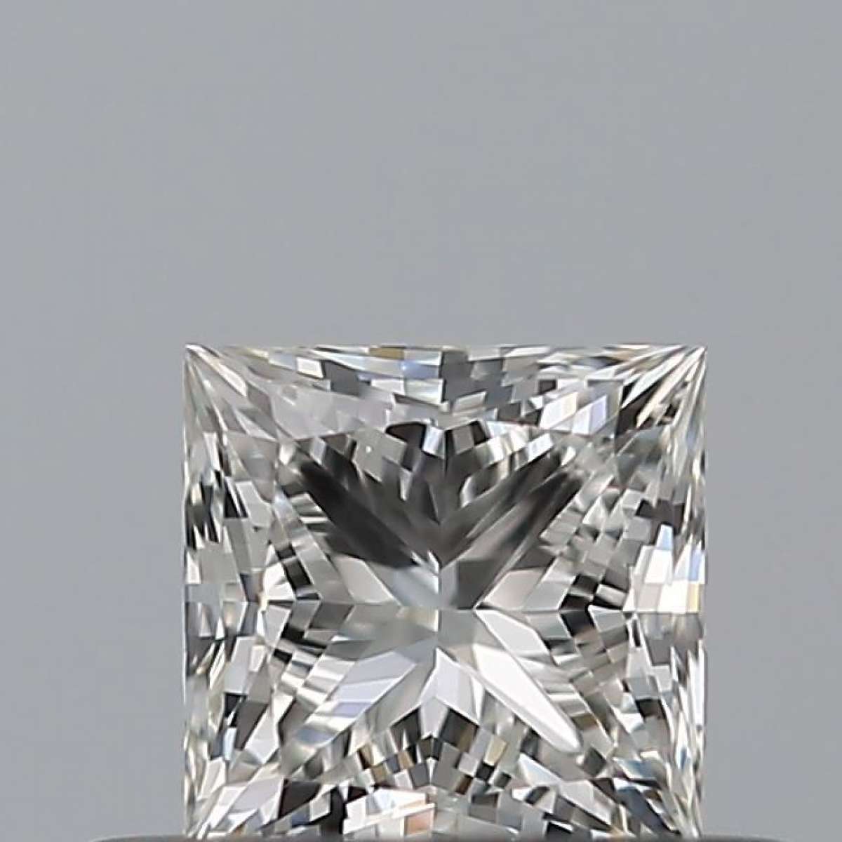 Certified Diamond GIA Carats 0.37 Color H Clarity IF - EX VG Fluorescence NON Brown No Milky No EyeClean 100% Certified Diamond GIA Carats 0.37 Color H Clarity IF - EX VG Fluorescence NON Brown No Milky No EyeClean 100%