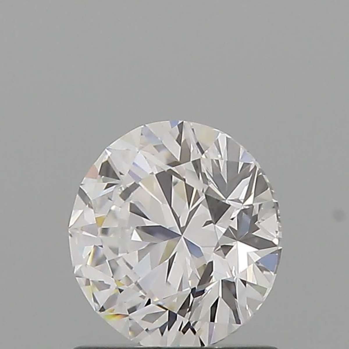 Certified Diamond GIA Carats 0.9 Color D Clarity VS1 VG EX VG Fluorescence NON Brown No Green No Milky No EyeClean 100% Certified Diamond GIA Carats 0.9 Color D Clarity VS1 VG EX VG Fluorescence NON Brown No Green No Milky No EyeClean 100%