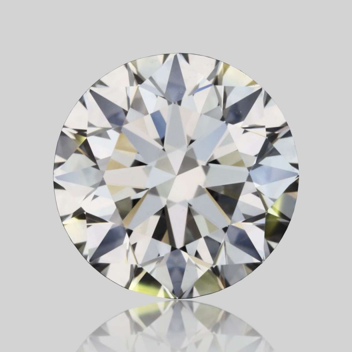 Certified Diamond GIA Carats 0.9 Color G Clarity VVS2 EX EX EX Fluorescence NON Brown No Green No Milky No EyeClean 100% Certified Diamond GIA Carats 0.9 Color G Clarity VVS2 EX EX EX Fluorescence NON Brown No Green No Milky No EyeClean 100%