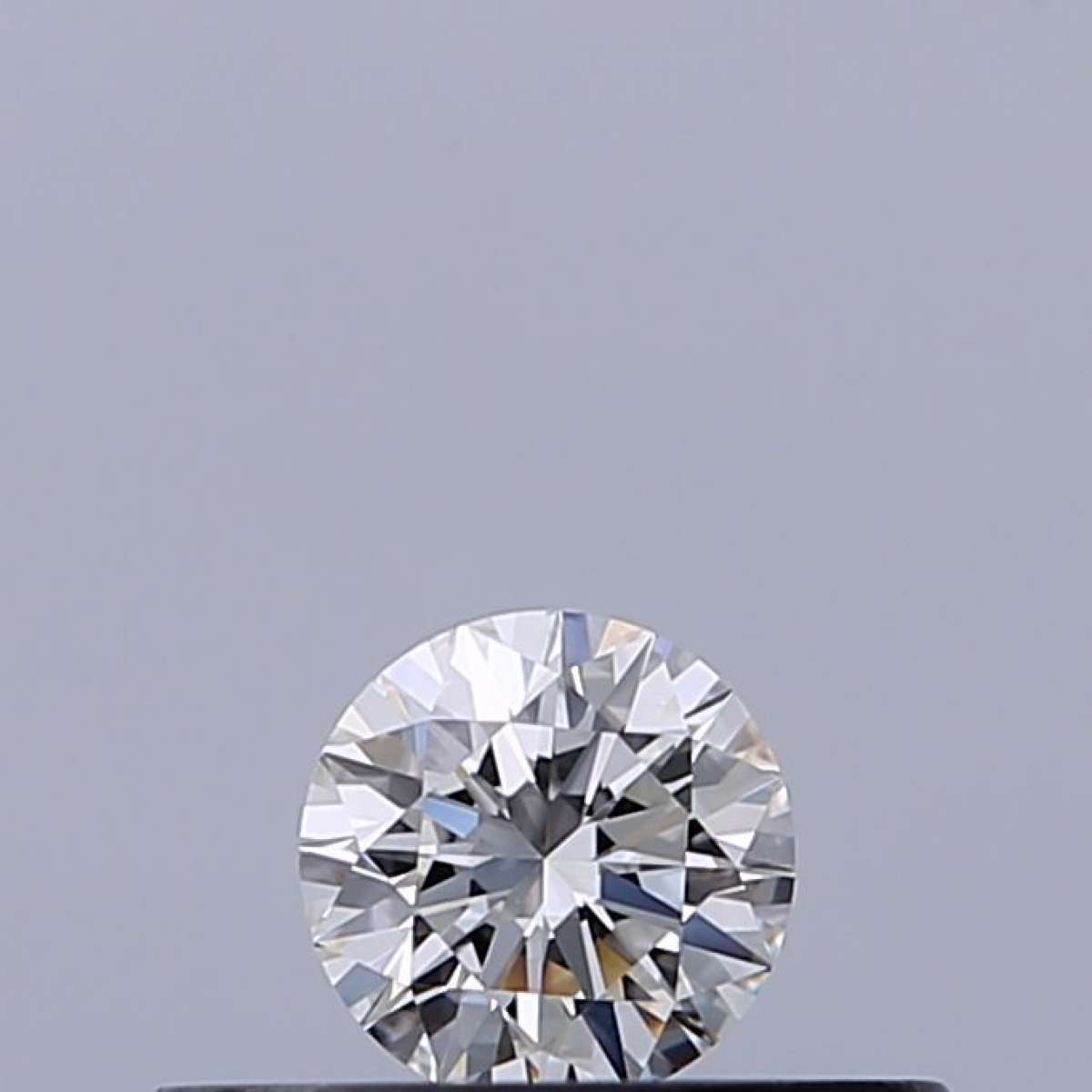 Certified Diamond IGI Carats 0.18 Color F Clarity VVS2  EX  EX  EX Fluorescence NON Brown No Milky No EyeClean 100%