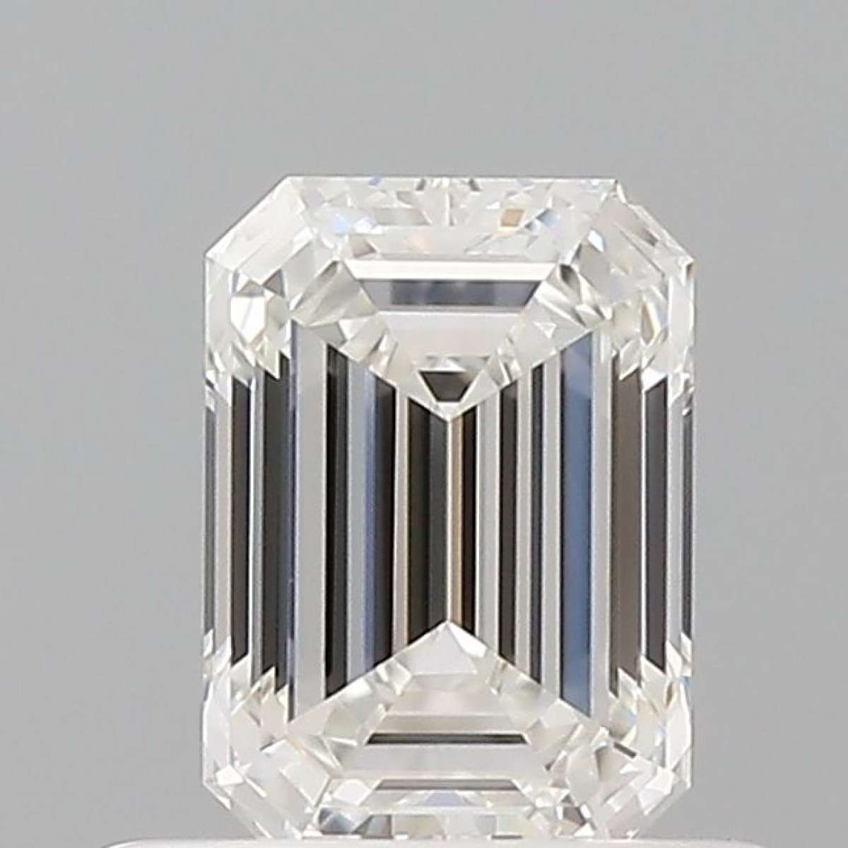 Certified Diamond GIA Carats 0.53 Color F Clarity VVS1 - EX VG Fluorescence NON Brown No Green No Milky No EyeClean 100% Certified Diamond GIA Carats 0.53 Color F Clarity VVS1 - EX VG Fluorescence NON Brown No Green No Milky No EyeClean 100%