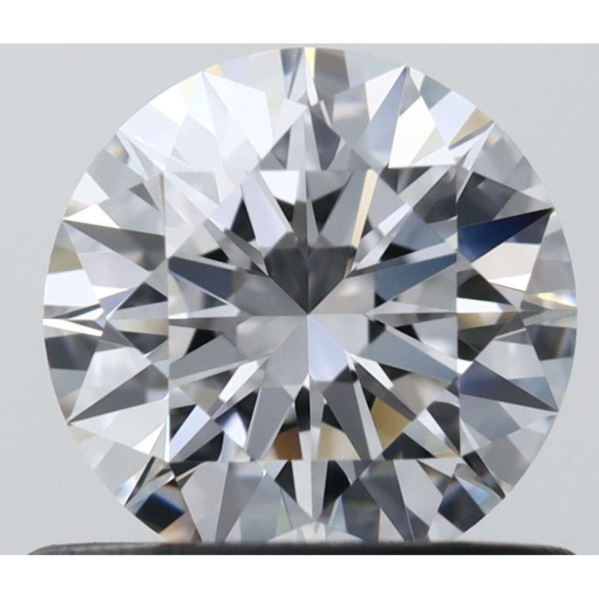 Diamante Certificato GIA Carati 0.58 Colore D Purezza FL EX EX EX Fluorescenza NON Brown No Green No Milky No EyeClean 100% Diamante Certificato GIA Carati 0.58 Colore D Purezza FL EX EX EX Fluorescenza NON Brown No Green No Milky No EyeClean 100%
