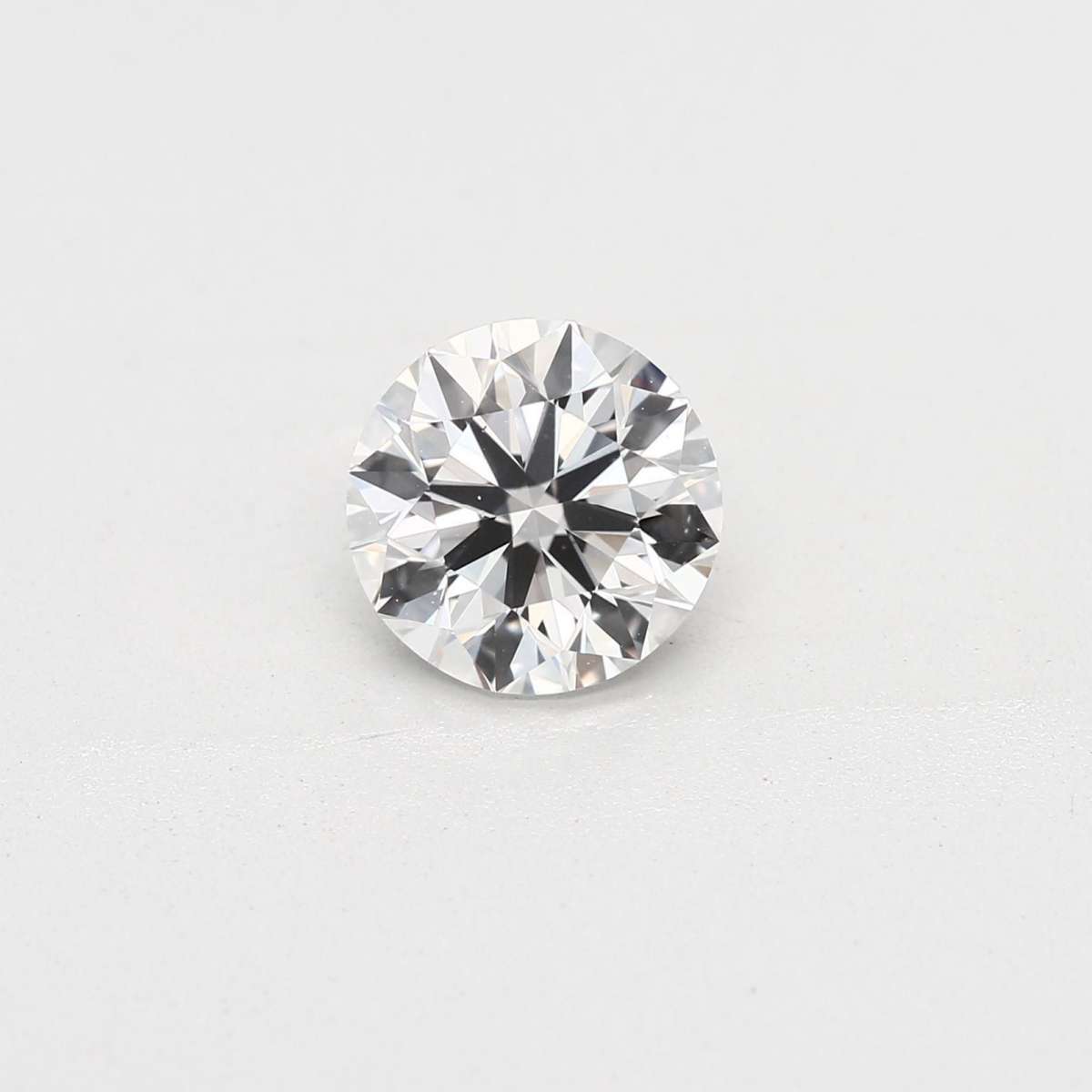 Certified Diamond GIA Carats 0.92 Color G Clarity VS2 EX EX EX Fluorescence NON Brown No Green No Milky No EyeClean 100% Certified Diamond GIA Carats 0.92 Color G Clarity VS2 EX EX EX Fluorescence NON Brown No Green No Milky No EyeClean 100%