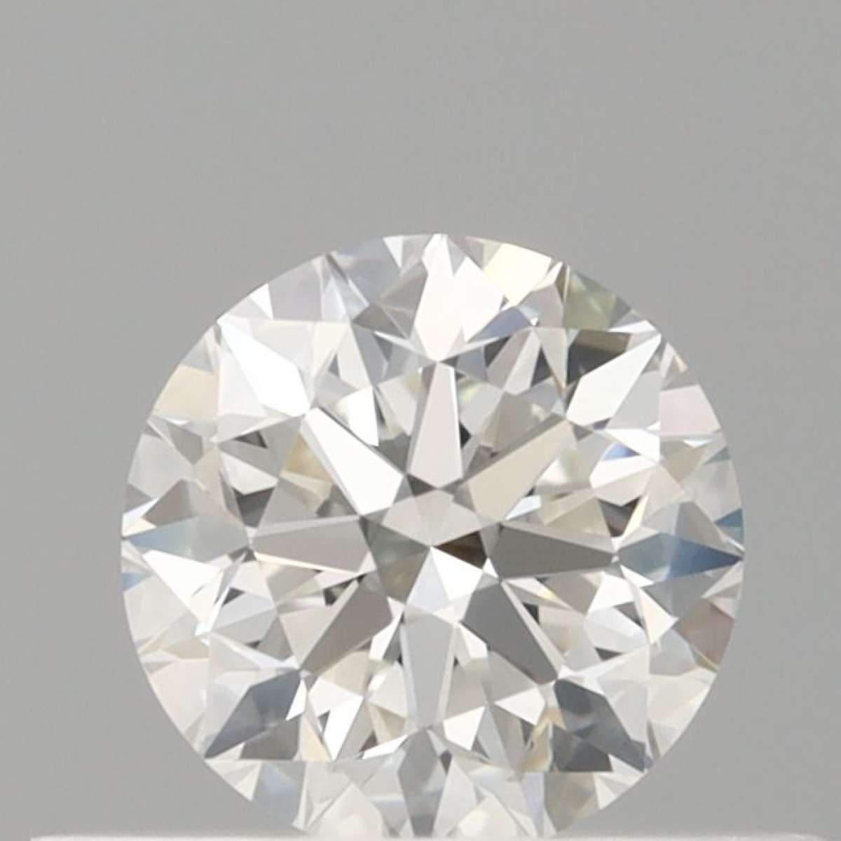 Certified Diamond GIA Carats 0.4 Color F Clarity VS1  VG  EX  EX Fluorescence MED Brown No Green No Milky No EyeClean 100%