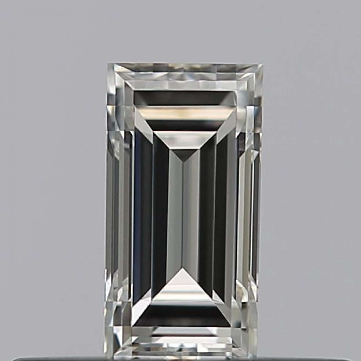 Certified Diamond GIA Carats 0.28 Color E Clarity VS2 - EX VG Fluorescence NON Brown No Green No Milky No EyeClean 100% Certified Diamond GIA Carats 0.28 Color E Clarity VS2 - EX VG Fluorescence NON Brown No Green No Milky No EyeClean 100%