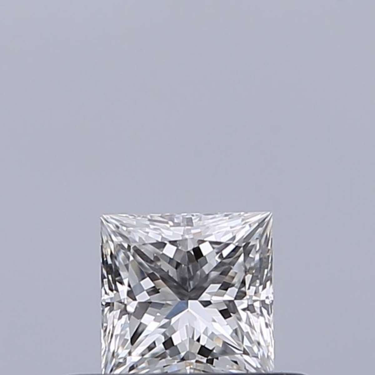 Certified Diamond GIA Carats 0.31 Color F Clarity IF  -  EX  VG Fluorescence NON Brown No Milky No EyeClean 100%
