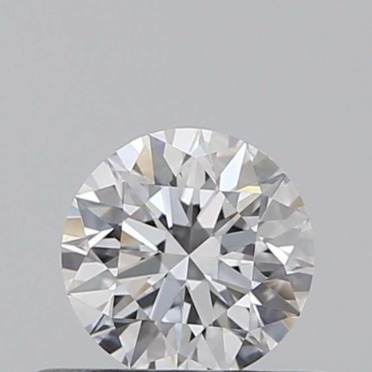 Diamante Certificato GIA Carati 0.36 Colore D Purezza VVS1 EX EX EX Fluorescenza NON Brown No Green No Milky No EyeClean 100% Diamante Certificato GIA Carati 0.36 Colore D Purezza VVS1 EX EX EX Fluorescenza NON Brown No Green No Milky No EyeClean 100%