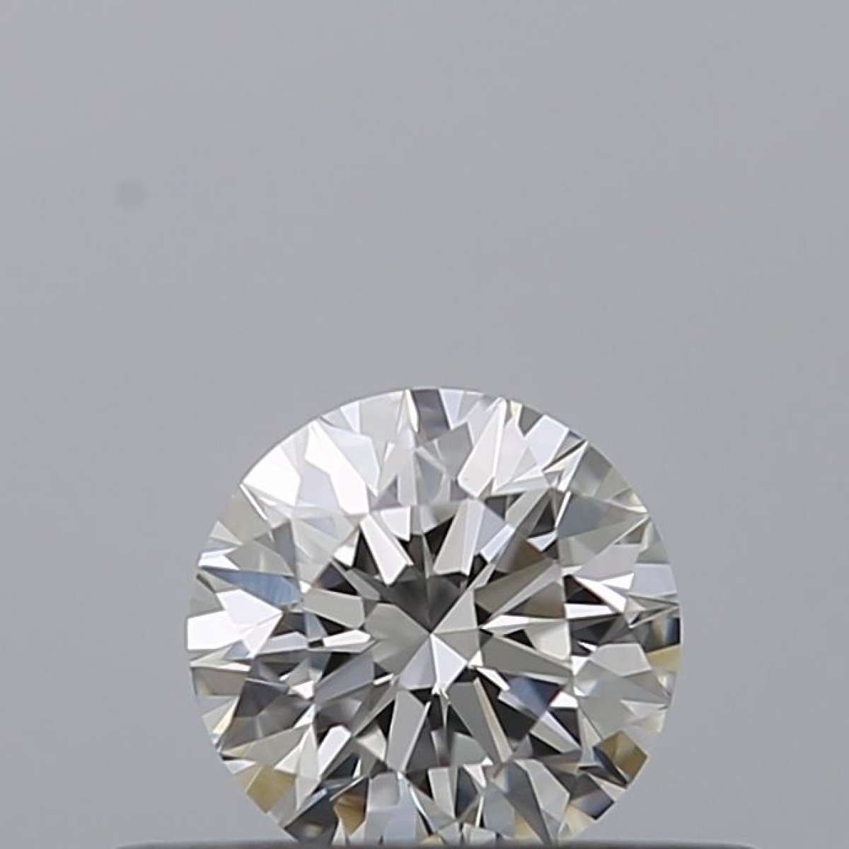 Diamante Certificato GIA Carati 0.28 Colore F Purezza VVS2  EX  EX  EX Fluorescenza NON Brown No Milky No EyeClean 100% Diamante Certificato GIA Carati 0.28 Colore F Purezza VVS2  EX  EX  EX Fluorescenza NON Brown No Milky No EyeClean 100%