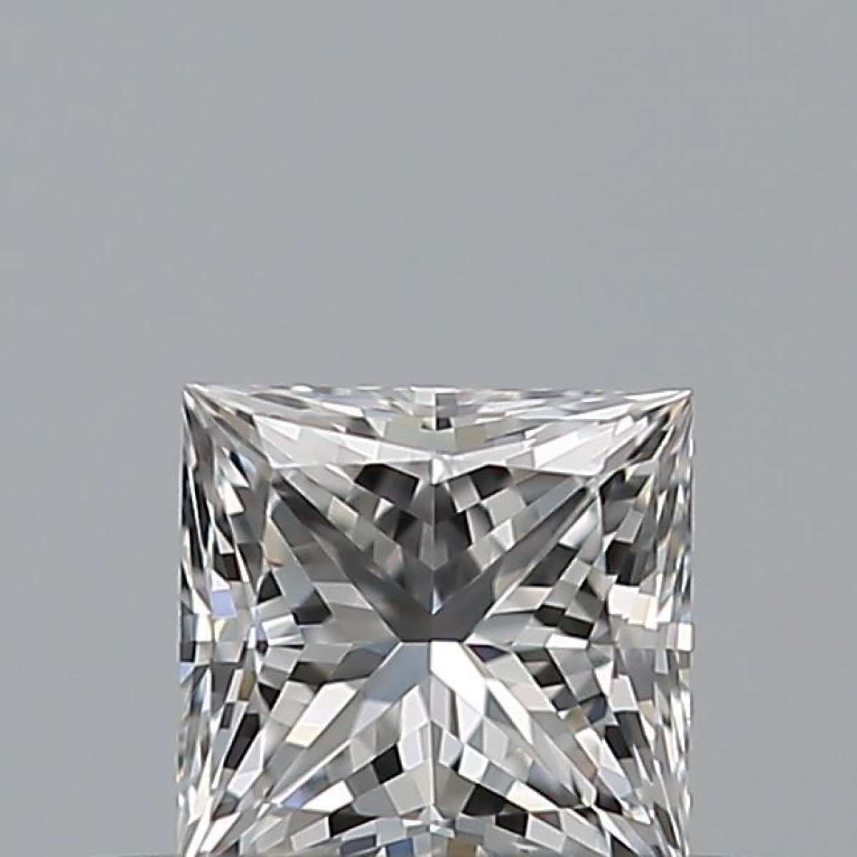 Certified Diamond GIA Carats 0.31 Color F Clarity VVS1  -  EX  VG Fluorescence NON Brown No Milky No EyeClean 100%