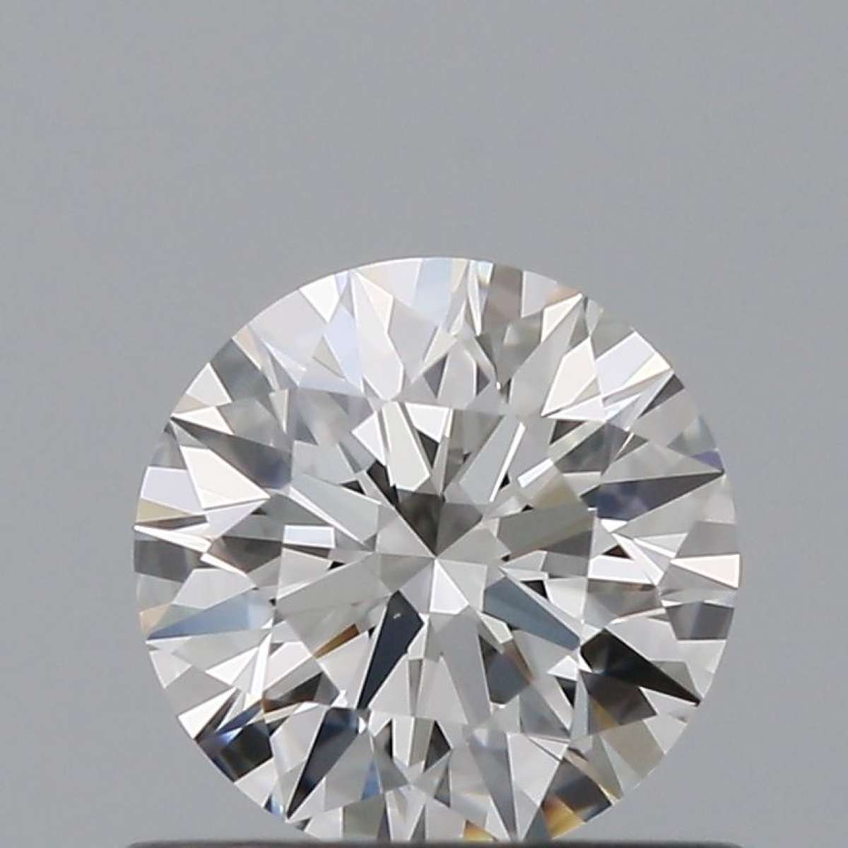 Certified Diamond GIA Carats 0.57 Color G Clarity VVS1 EX EX EX Fluorescence NON Brown No Milky No EyeClean 100% Certified Diamond GIA Carats 0.57 Color G Clarity VVS1 EX EX EX Fluorescence NON Brown No Milky No EyeClean 100%