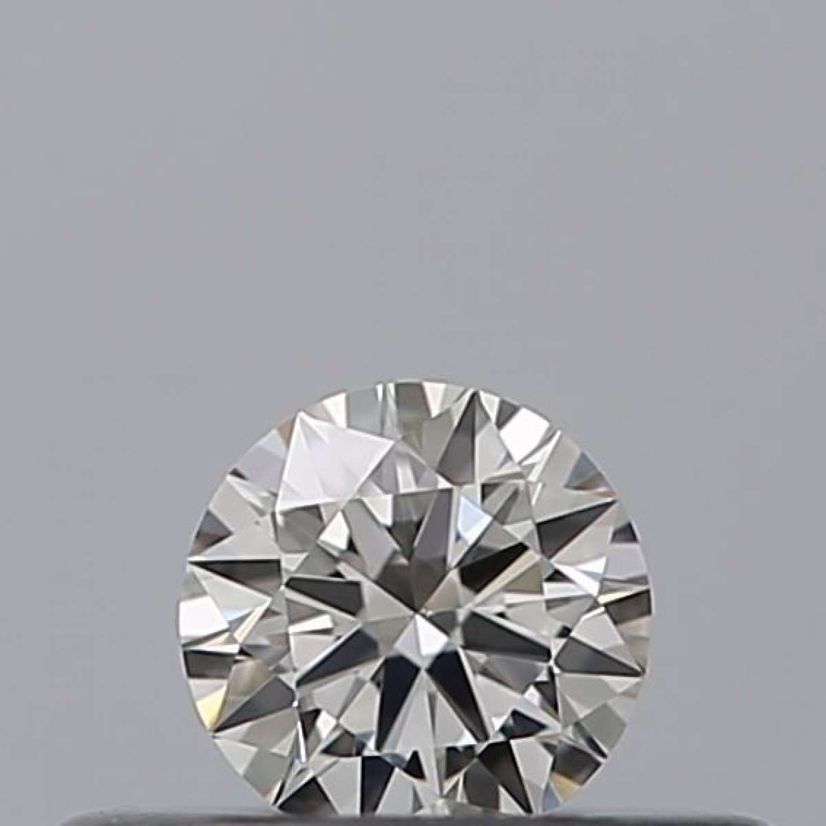Certified Diamond GIA Carats 0.18 Color G Clarity VS2  EX  EX  EX Fluorescence NON Brown No Milky No EyeClean 100%