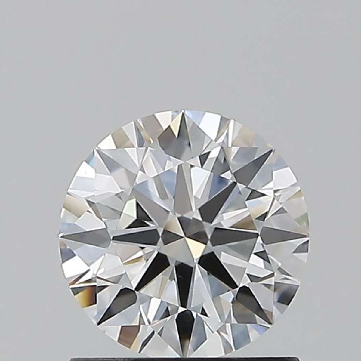 Certified Diamond GIA Carats 1.0 Color F Clarity VS1  EX  EX  EX Fluorescence FNT Brown No Green No Milky No EyeClean 100%