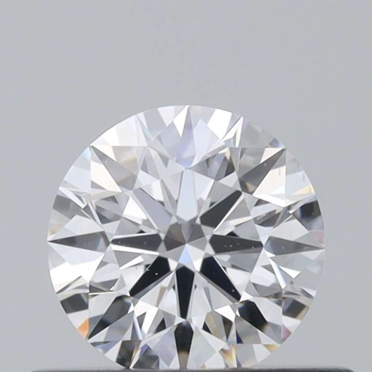 Certified Diamond GIA Carats 0.45 Color E Clarity VS2 EX EX EX Fluorescence NON Brown No Green No Milky No EyeClean 100% Certified Diamond GIA Carats 0.45 Color E Clarity VS2 EX EX EX Fluorescence NON Brown No Green No Milky No EyeClean 100%