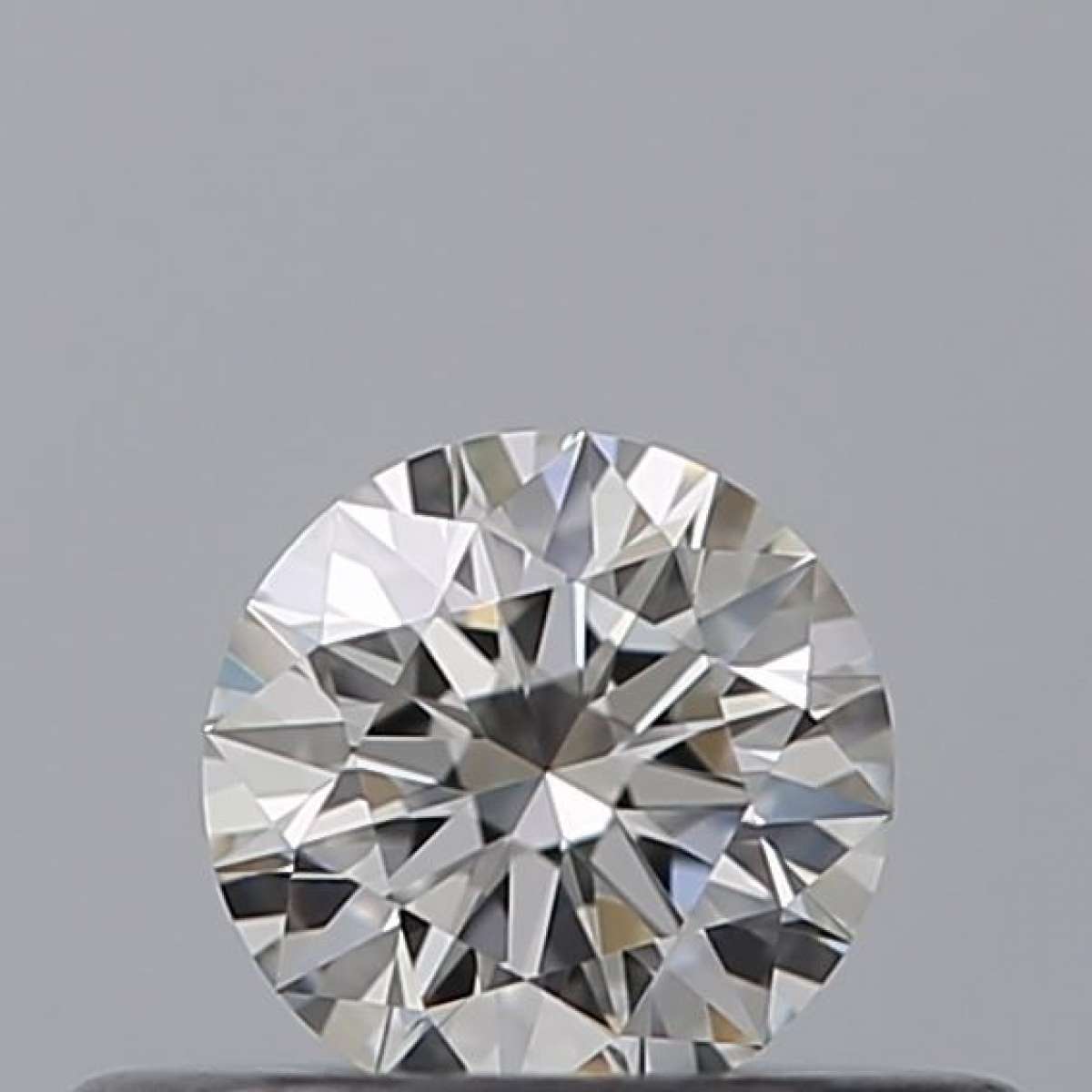 Certified Diamond GIA Carats 0.25 Color E Clarity VVS2 EX EX EX Fluorescence NON Brown No Green No Milky No EyeClean 100% Certified Diamond GIA Carats 0.25 Color E Clarity VVS2 EX EX EX Fluorescence NON Brown No Green No Milky No EyeClean 100%