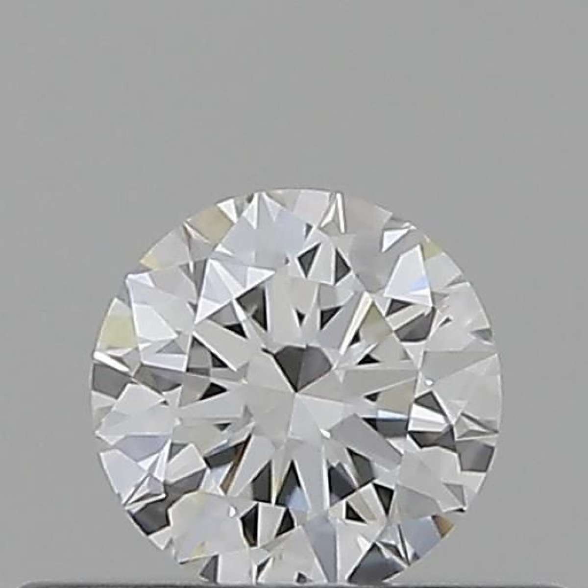 Certified Diamond GIA Carats 0.31 Color E Clarity VS2 EX EX EX Fluorescence NON Brown No Green No Milky No EyeClean 100% Certified Diamond GIA Carats 0.31 Color E Clarity VS2 EX EX EX Fluorescence NON Brown No Green No Milky No EyeClean 100%