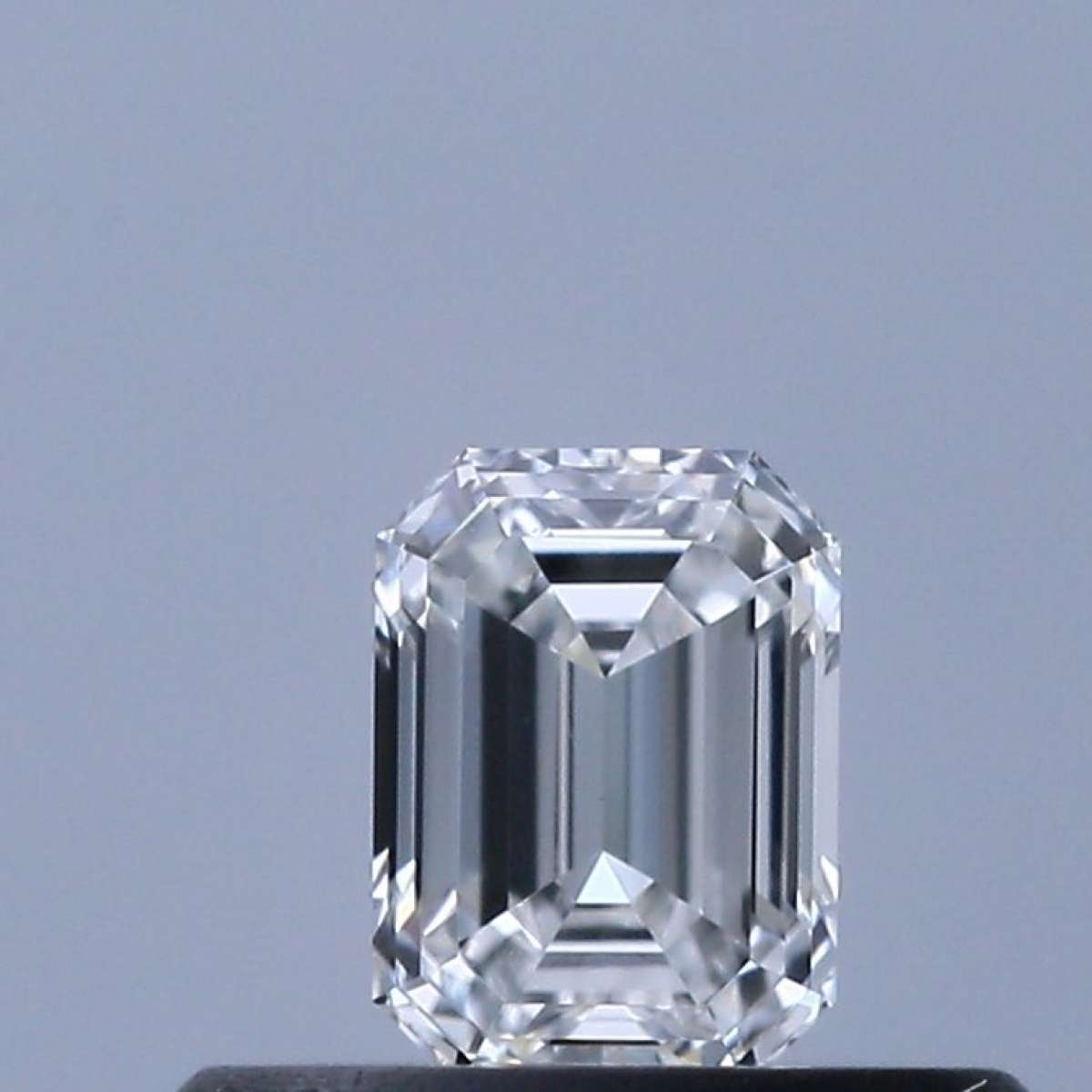Certified Diamond GIA Carats 0.3 Color F Clarity VVS1 - EX VG Fluorescence NON Brown No Milky No EyeClean 100% Certified Diamond GIA Carats 0.3 Color F Clarity VVS1 - EX VG Fluorescence NON Brown No Milky No EyeClean 100%