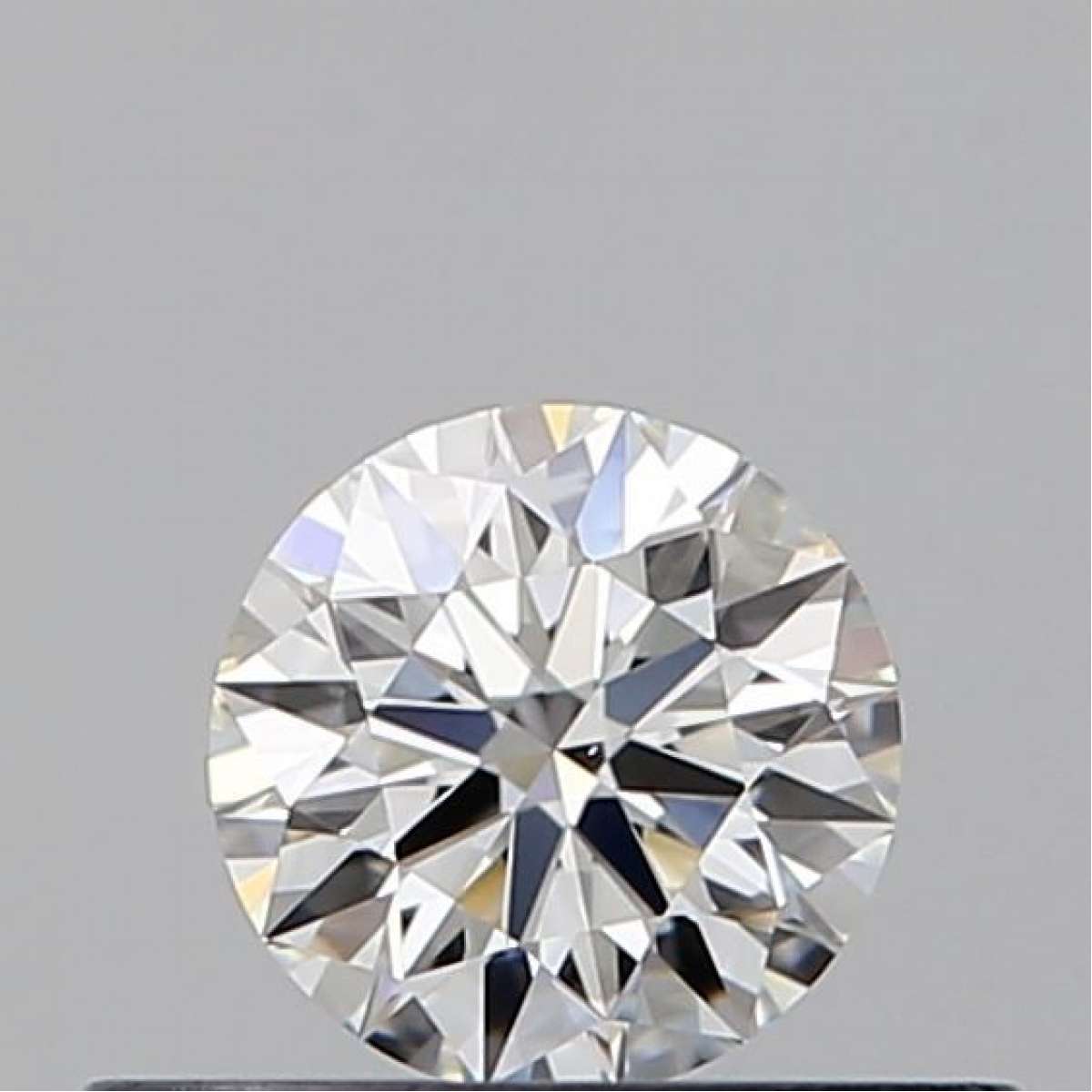 Certified Diamond GIA Carats 0.3 Color G Clarity VS1 EX EX EX Fluorescence NON Brown No Green No Milky No EyeClean 100% Certified Diamond GIA Carats 0.3 Color G Clarity VS1 EX EX EX Fluorescence NON Brown No Green No Milky No EyeClean 100%