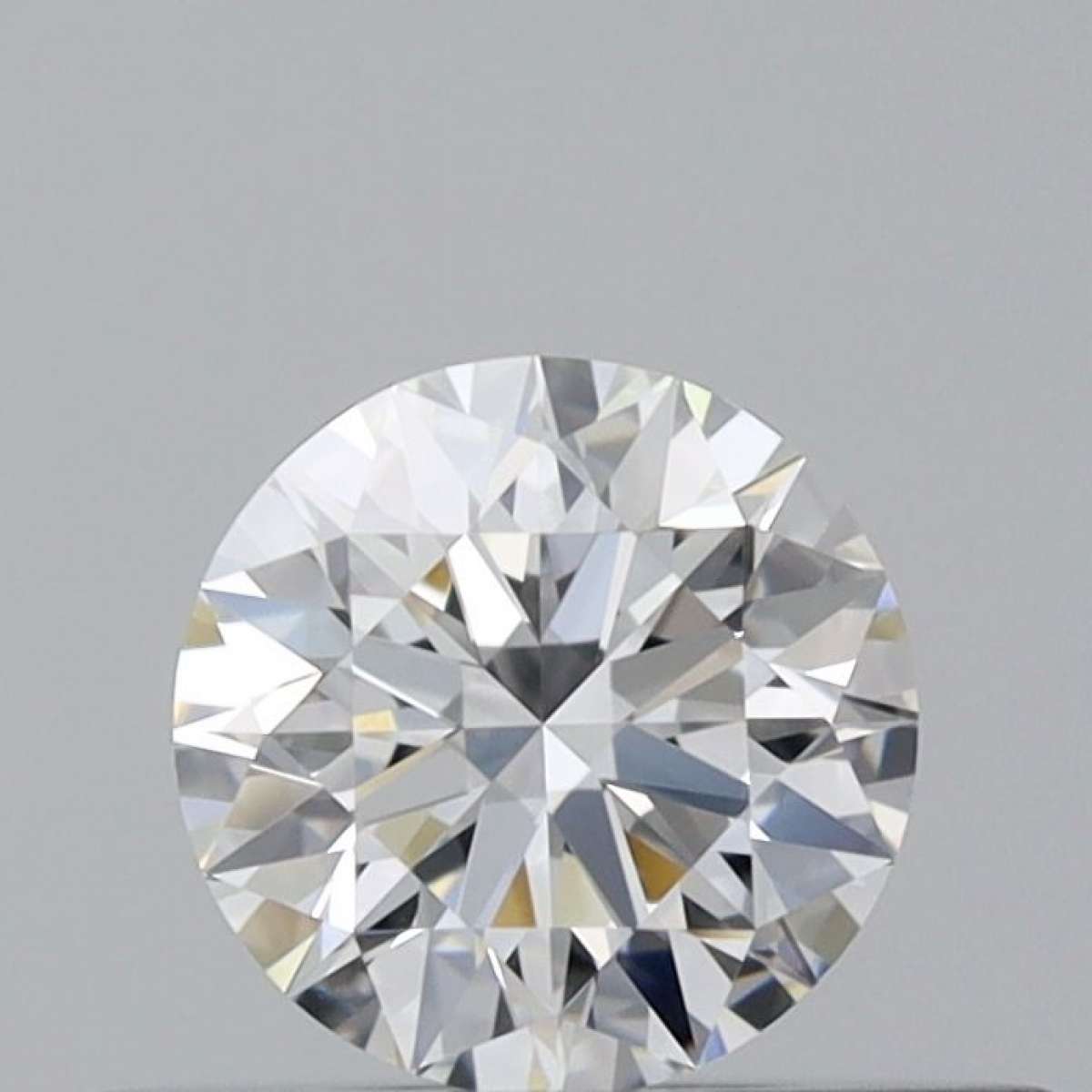 Diamante Certificato GIA Carati 0.32 Colore G Purezza IF EX EX EX Fluorescenza NON Brown No Green No Milky No EyeClean 100% Diamante Certificato GIA Carati 0.32 Colore G Purezza IF EX EX EX Fluorescenza NON Brown No Green No Milky No EyeClean 100%