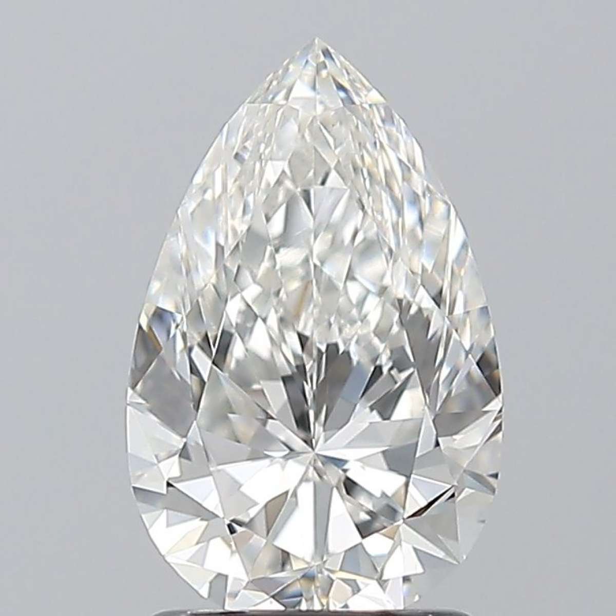 Diamante Certificato GIA Carati 1.5 Colore G Purezza VS2  -  EX  EX Fluorescenza NON Brown No Green No Milky No EyeClean 100%