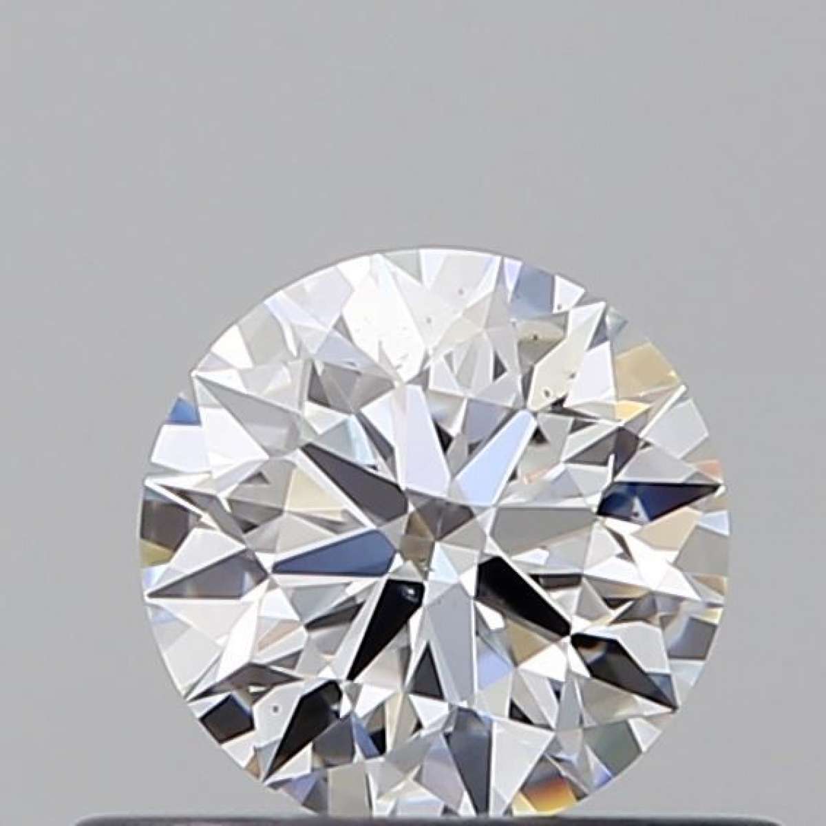 Diamante Certificato GIA Carati 0.44 Colore D Purezza VS2 EX EX EX Fluorescenza FNT Brown No Green No Milky No EyeClean 100% Diamante Certificato GIA Carati 0.44 Colore D Purezza VS2 EX EX EX Fluorescenza FNT Brown No Green No Milky No EyeClean 100%