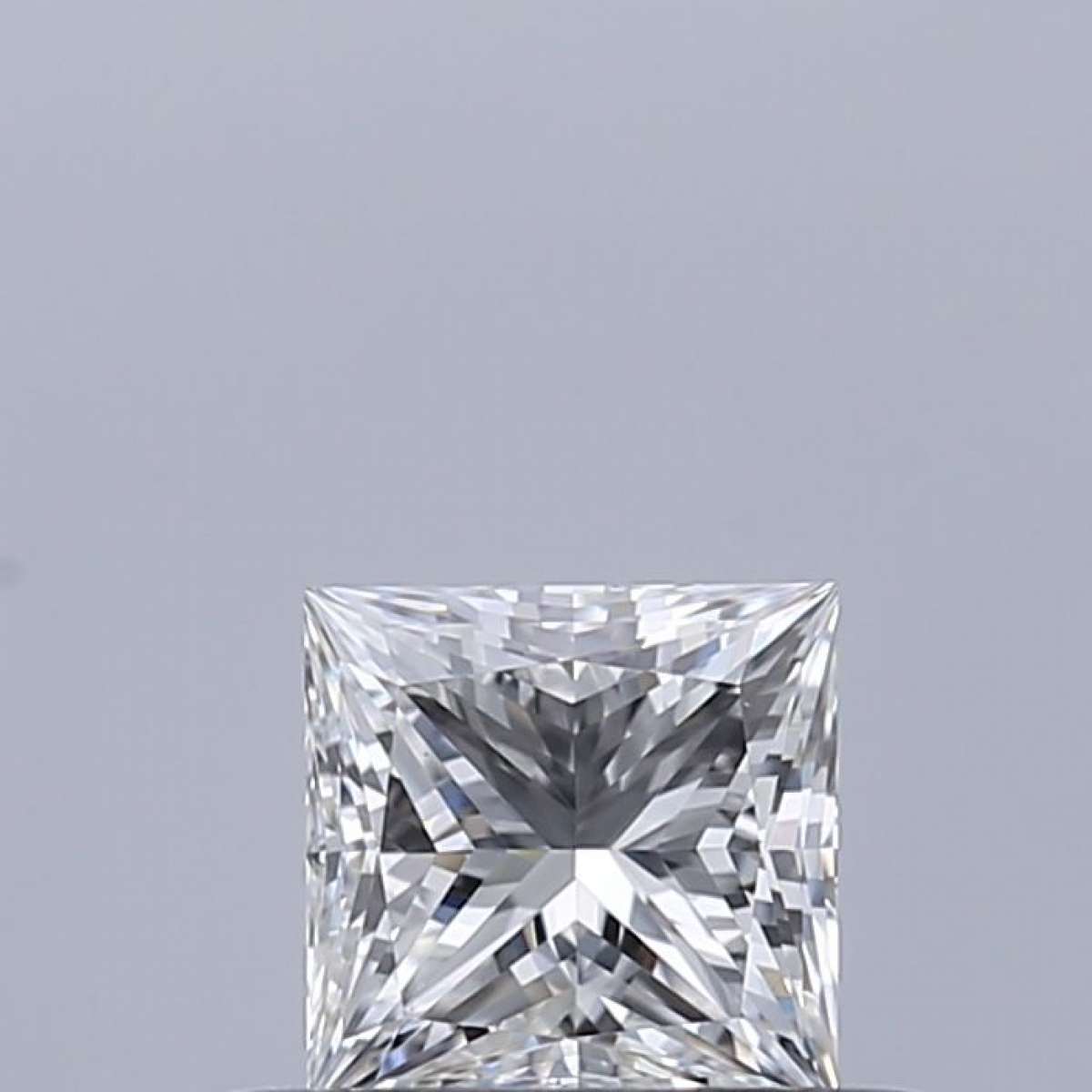 Diamante Certificato GIA Carati 0.36 Colore E Purezza VVS2 - EX VG Fluorescenza NON Brown No Green No Milky No EyeClean 100% Diamante Certificato GIA Carati 0.36 Colore E Purezza VVS2 - EX VG Fluorescenza NON Brown No Green No Milky No EyeClean 100%