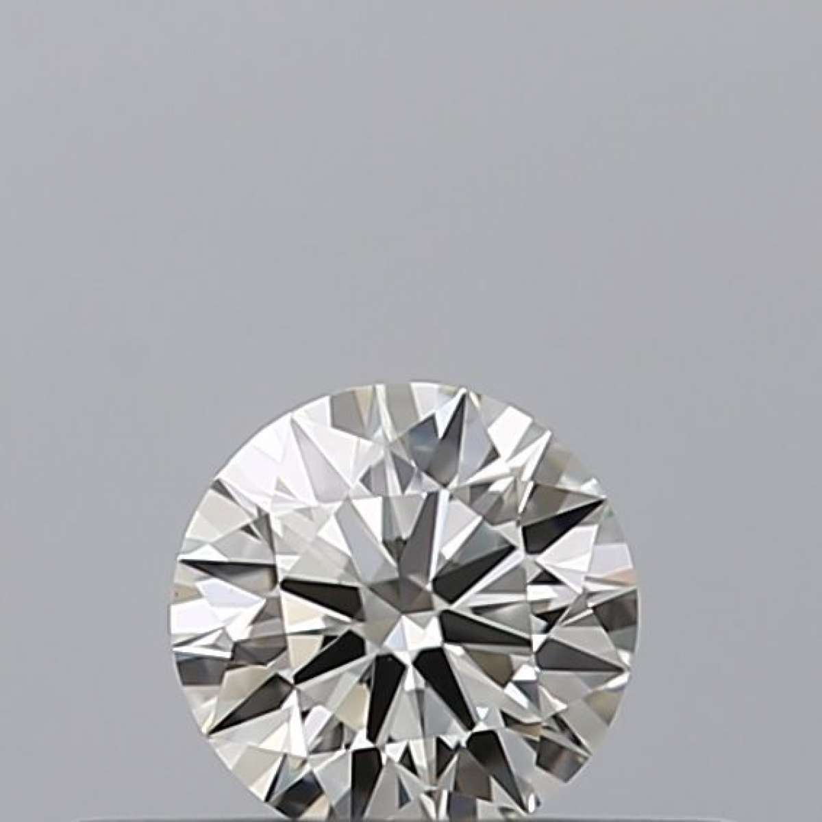 Certified Diamond IGI Carats 0.19 Color G Clarity VVS2 EX EX EX Fluorescence NON Brown No Milky No EyeClean 100% Certified Diamond IGI Carats 0.19 Color G Clarity VVS2 EX EX EX Fluorescence NON Brown No Milky No EyeClean 100%