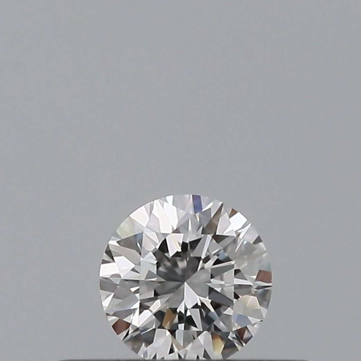 Certified Diamond IGI Carats 0.18 Color D Clarity VVS1  VG  EX  EX Fluorescence NON Brown No Green No Milky No EyeClean 100%