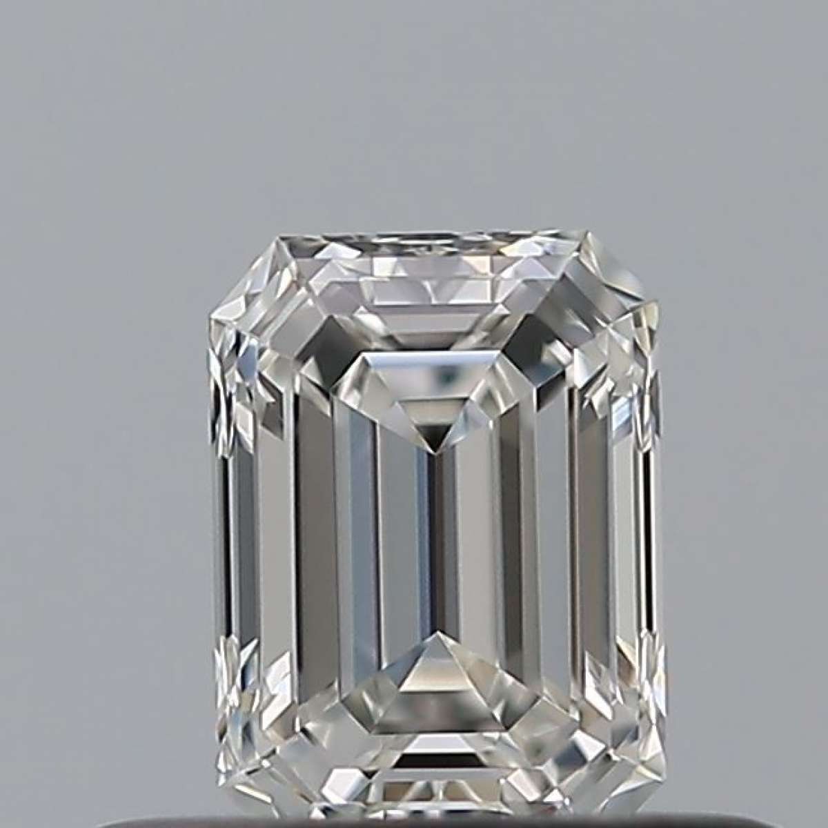 Certified Diamond GIA Carats 0.33 Color G Clarity IF  -  EX  VG Fluorescence NON Brown No Milky No EyeClean 100%