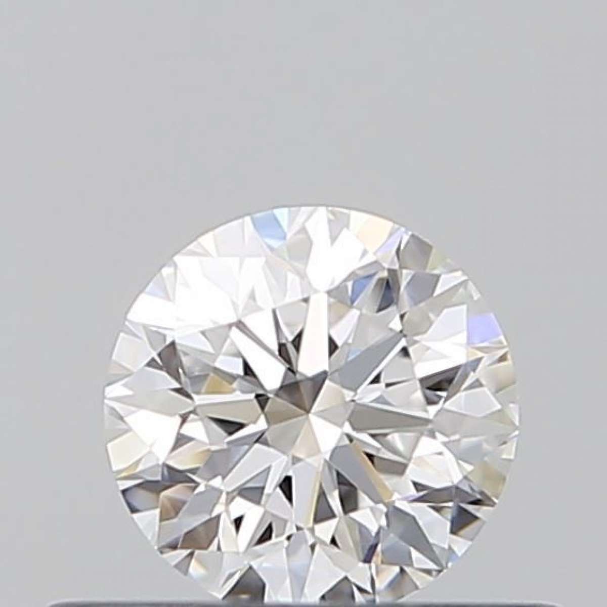 Diamante Certificato GIA Carati 0.38 Colore D Purezza VVS1 EX EX EX Fluorescenza NON Brown No Green No Milky No EyeClean 100% Diamante Certificato GIA Carati 0.38 Colore D Purezza VVS1 EX EX EX Fluorescenza NON Brown No Green No Milky No EyeClean 100%