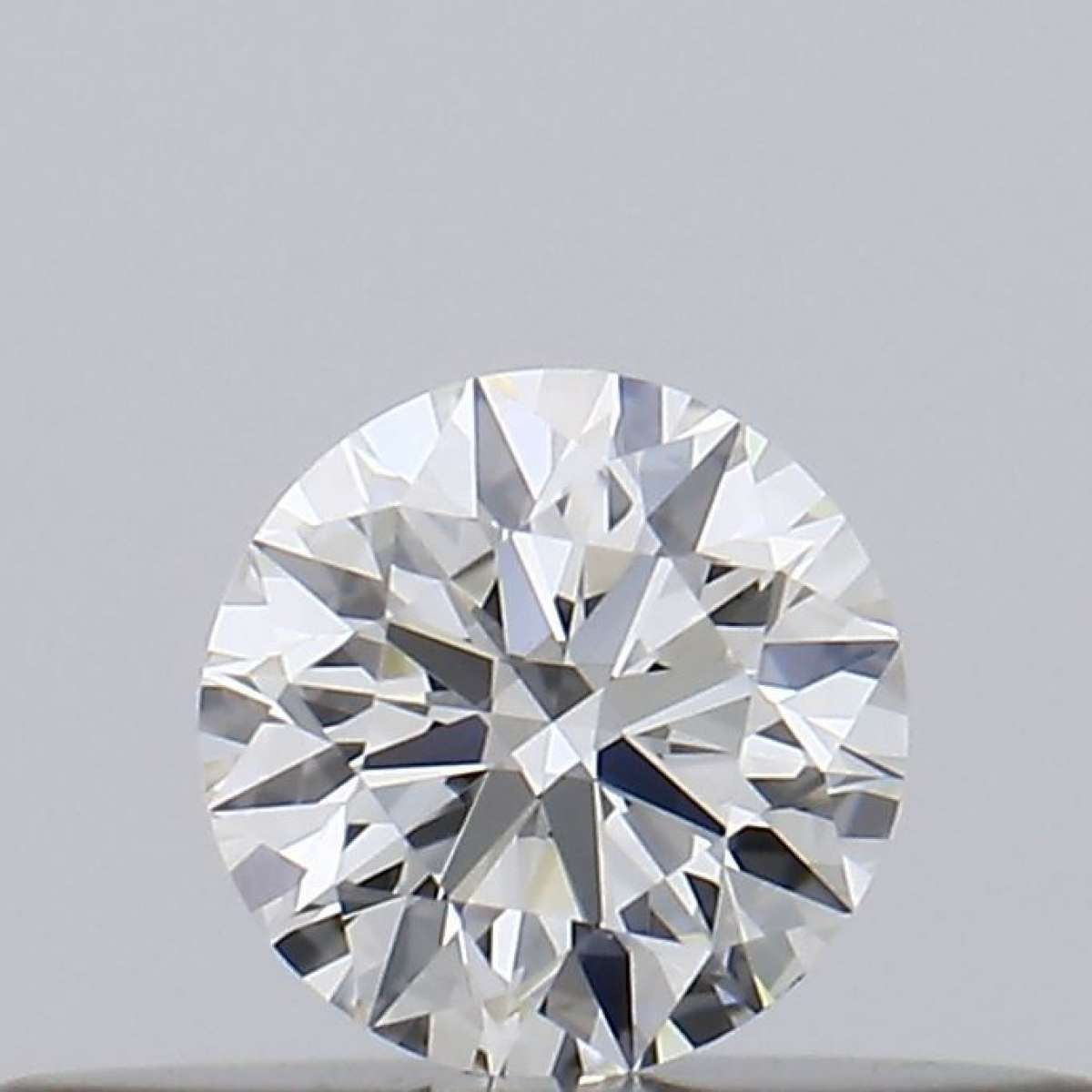 Certified Diamond GIA Carats 0.18 Color H Clarity VVS2  EX  EX  EX Fluorescence NON Brown No Green No Milky No EyeClean 100% Certified Diamond GIA Carats 0.18 Color H Clarity VVS2  EX  EX  EX Fluorescence NON Brown No Green No Milky No EyeClean 100%
