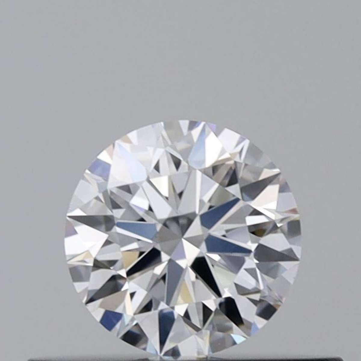 Certified Diamond GIA Carats 0.33 Color D Clarity VS2 EX EX EX Fluorescence NON Brown No Green No Milky No EyeClean 100% Certified Diamond GIA Carats 0.33 Color D Clarity VS2 EX EX EX Fluorescence NON Brown No Green No Milky No EyeClean 100%