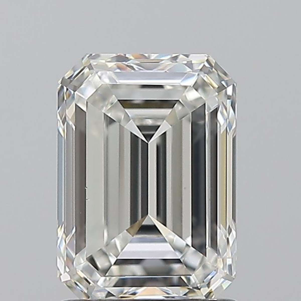 Certified Diamond GIA Carats 1.7 Color H Clarity VS1 - EX VG Fluorescence NON Brown No Green No Milky No EyeClean 100% Certified Diamond GIA Carats 1.7 Color H Clarity VS1 - EX VG Fluorescence NON Brown No Green No Milky No EyeClean 100%