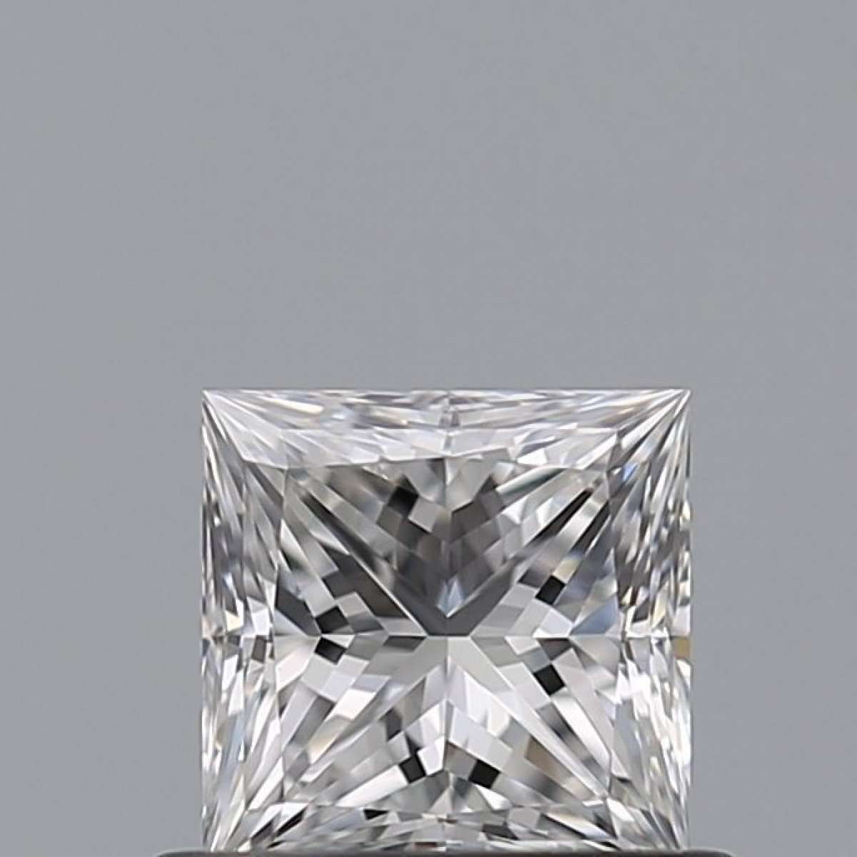 Certified Diamond GIA Carats 0.5 Color D Clarity VVS2 - EX VG Fluorescence NON Brown No Green No Milky No EyeClean 100% Certified Diamond GIA Carats 0.5 Color D Clarity VVS2 - EX VG Fluorescence NON Brown No Green No Milky No EyeClean 100%