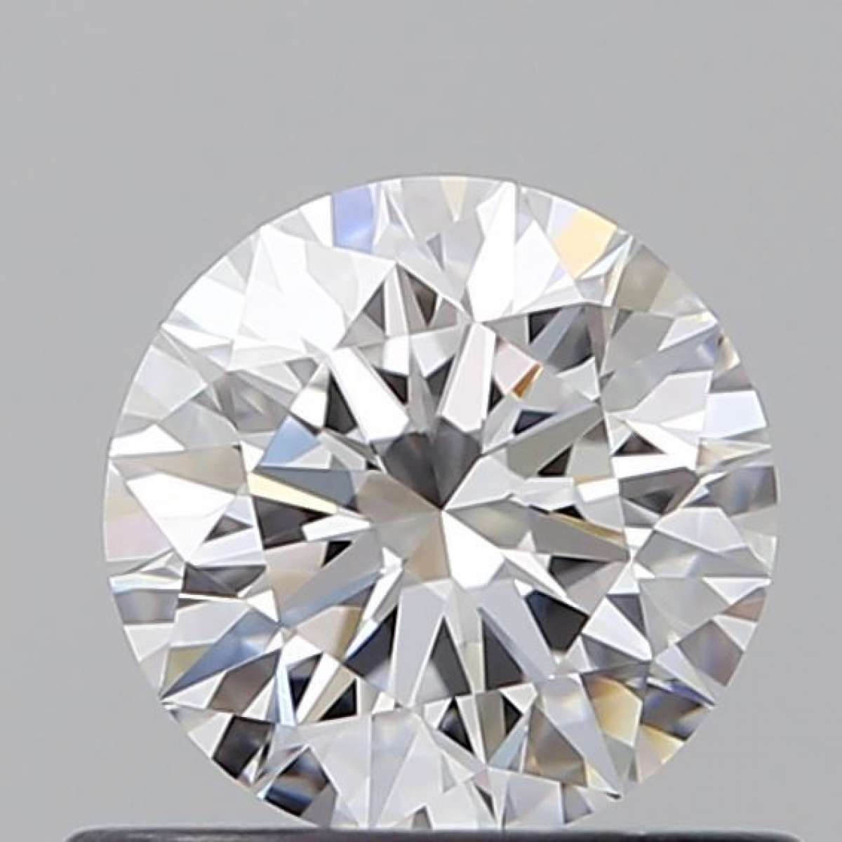Certified Diamond GIA Carats 0.6 Color D Clarity VVS2 EX VG EX Fluorescence MED Brown No Green No Milky No EyeClean 100% Certified Diamond GIA Carats 0.6 Color D Clarity VVS2 EX VG EX Fluorescence MED Brown No Green No Milky No EyeClean 100%
