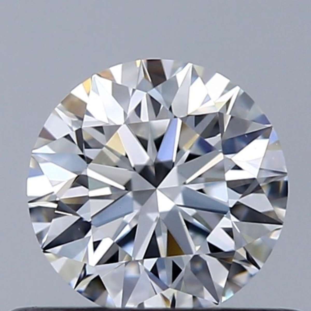 Certified Diamond GIA Carats 0.41 Color E Clarity VS1 EX EX EX Fluorescence NON Brown No Green No Milky No EyeClean 100% Certified Diamond GIA Carats 0.41 Color E Clarity VS1 EX EX EX Fluorescence NON Brown No Green No Milky No EyeClean 100%