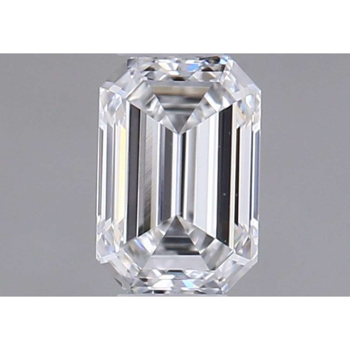 Certified Diamond GIA Carats 0.25 Color E Clarity VS1  -  VG  EX Fluorescence NON Brown No Green No Milky No EyeClean 100%