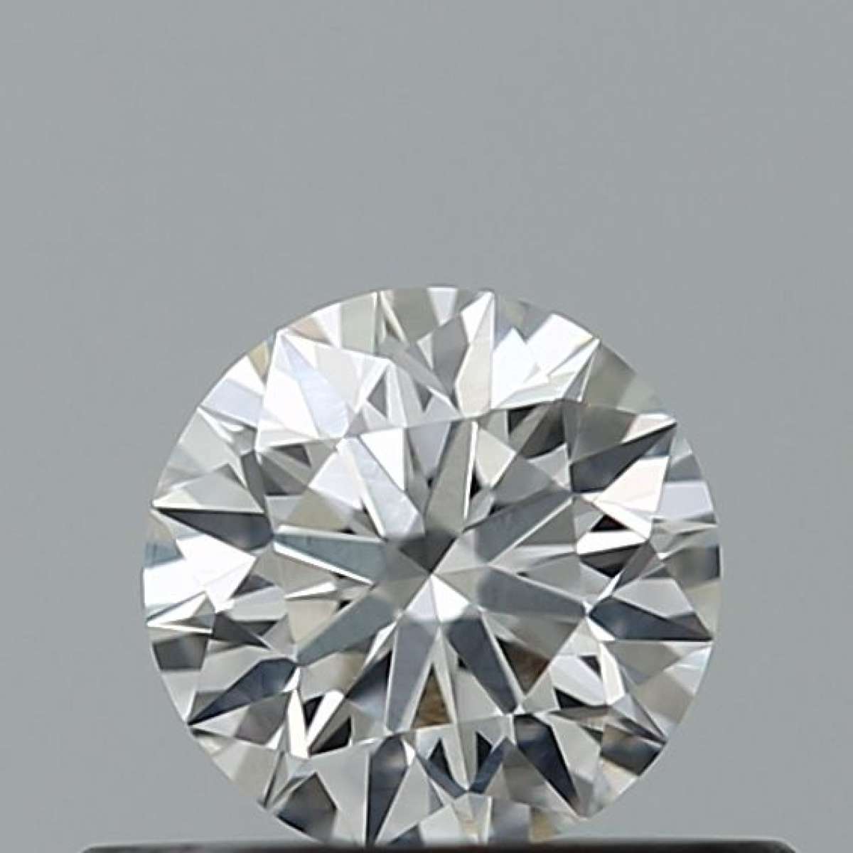 Certified Diamond GIA Carats 0.32 Color E Clarity VS2 EX EX EX Fluorescence NON Brown No Green No Milky No EyeClean 100% Certified Diamond GIA Carats 0.32 Color E Clarity VS2 EX EX EX Fluorescence NON Brown No Green No Milky No EyeClean 100%