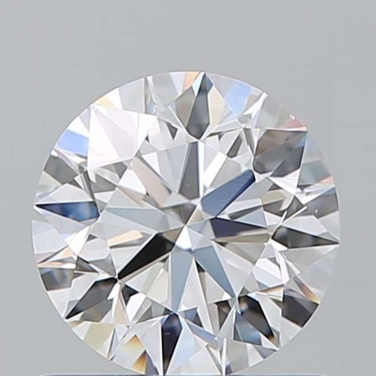 Certified Diamond GIA Carats 0.9 Color D Clarity VS2 EX EX EX Fluorescence NON Brown No Green No Milky No EyeClean 100% Certified Diamond GIA Carats 0.9 Color D Clarity VS2 EX EX EX Fluorescence NON Brown No Green No Milky No EyeClean 100%