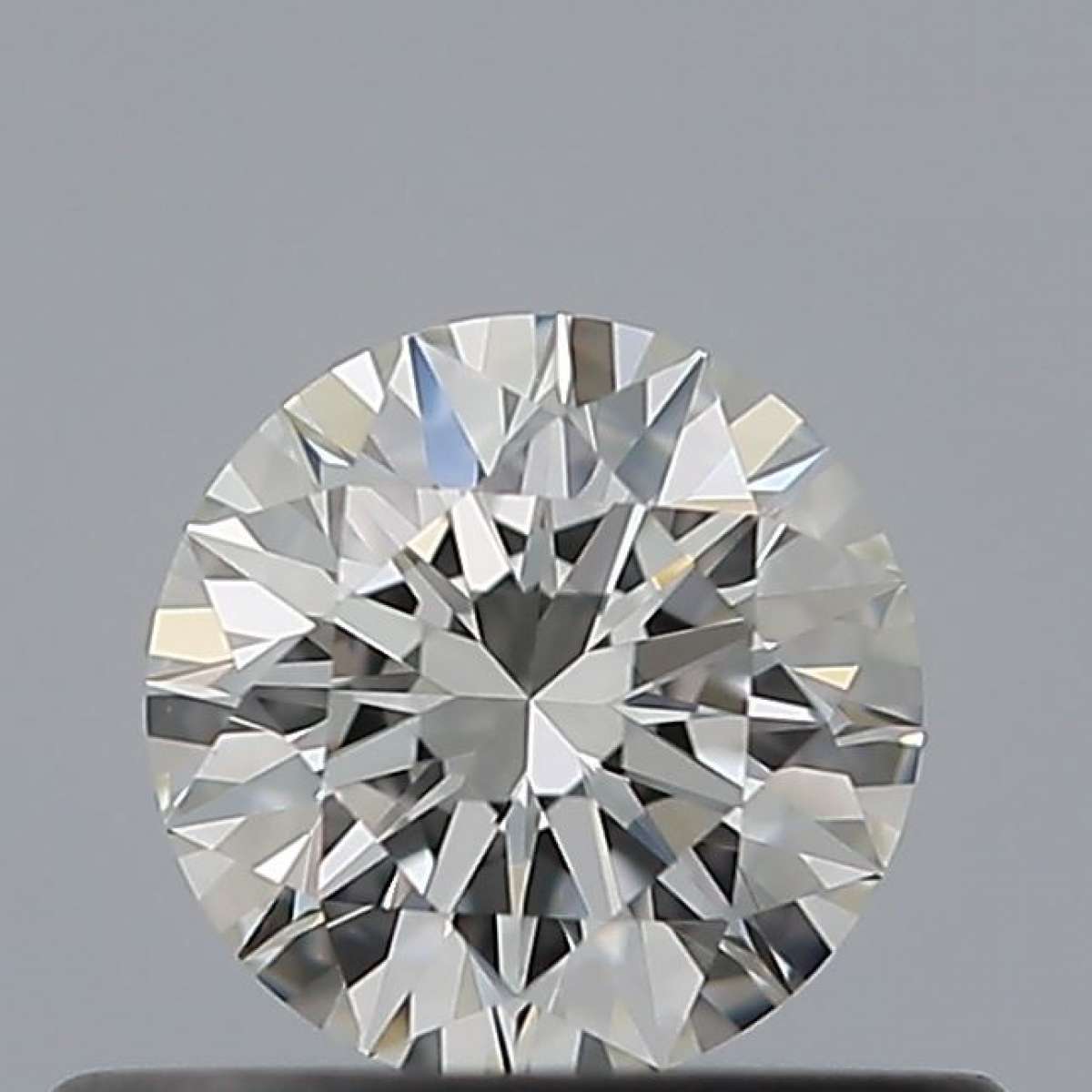 Certified Diamond IGI Carats 0.33 Color F Clarity VVS1  EX  EX  EX Fluorescence NON Brown No Milky No EyeClean 100%