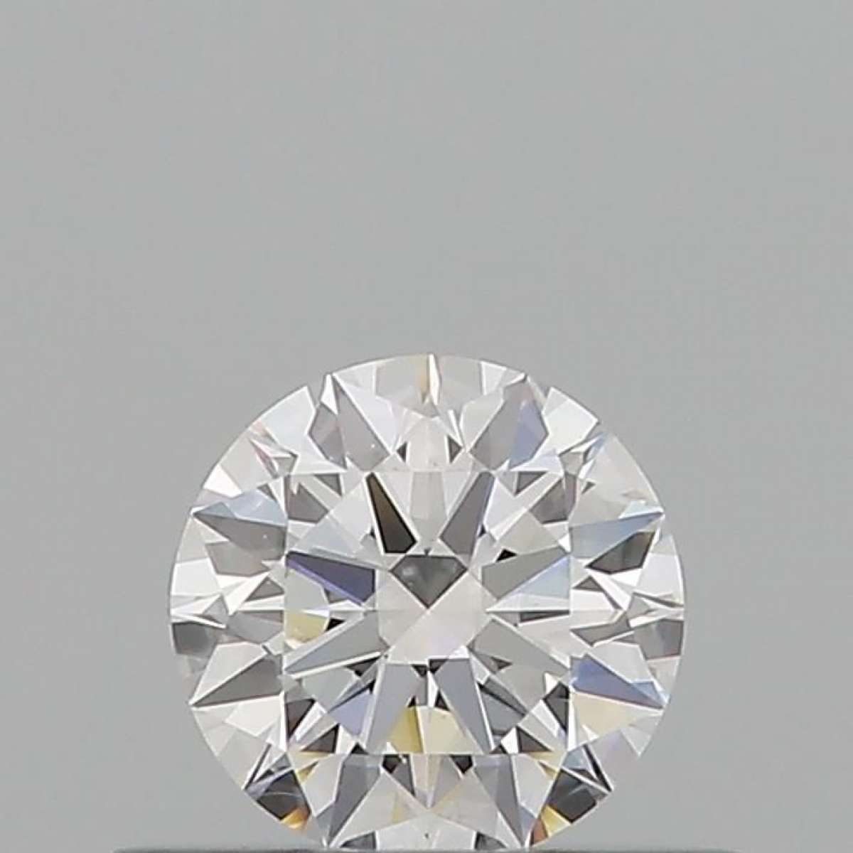 Diamante Certificato GIA Carati 0.38 Colore D Purezza VVS1 EX EX EX Fluorescenza NON Brown No Green No Milky No EyeClean 100% Diamante Certificato GIA Carati 0.38 Colore D Purezza VVS1 EX EX EX Fluorescenza NON Brown No Green No Milky No EyeClean 100%