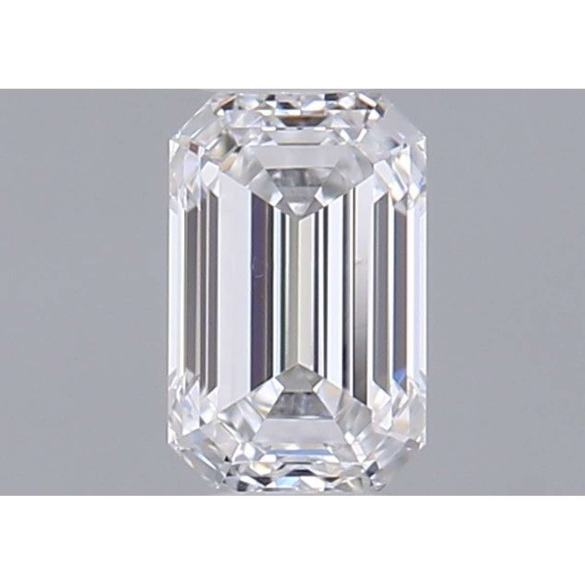 Diamante Certificato GIA Carati 0.26 Colore E Purezza VS1  -  VG  VG Fluorescenza NON Brown No Green No Milky No EyeClean 100%