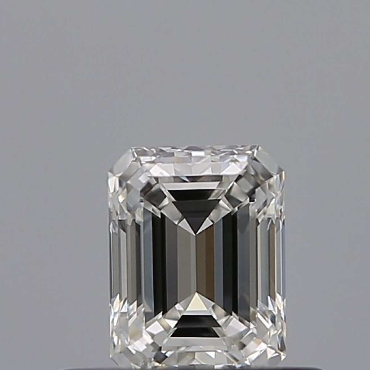 Certified Diamond GIA Carats 0.38 Color F Clarity VVS1 - EX VG Fluorescence NON Brown No Milky No EyeClean 100% Certified Diamond GIA Carats 0.38 Color F Clarity VVS1 - EX VG Fluorescence NON Brown No Milky No EyeClean 100%