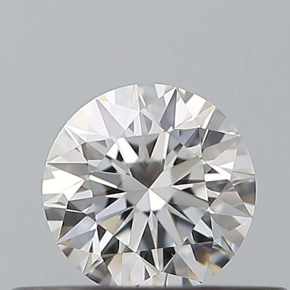 Diamante Certificato GIA Carati 0.28 Colore F Purezza VVS1  EX  EX  EX Fluorescenza NON Brown No Milky No EyeClean 100% Diamante Certificato GIA Carati 0.28 Colore F Purezza VVS1  EX  EX  EX Fluorescenza NON Brown No Milky No EyeClean 100%