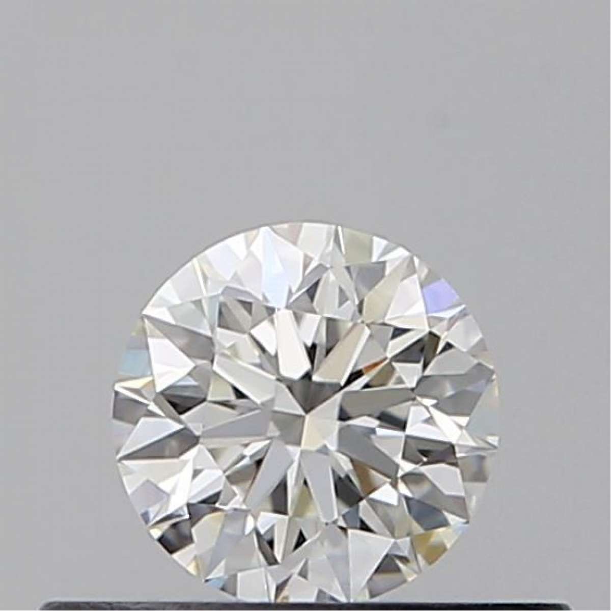 Certified Diamond GIA Carats 0.3 Color G Clarity VVS2 EX EX EX Fluorescence NON Brown No Green No Milky No EyeClean 100% Certified Diamond GIA Carats 0.3 Color G Clarity VVS2 EX EX EX Fluorescence NON Brown No Green No Milky No EyeClean 100%