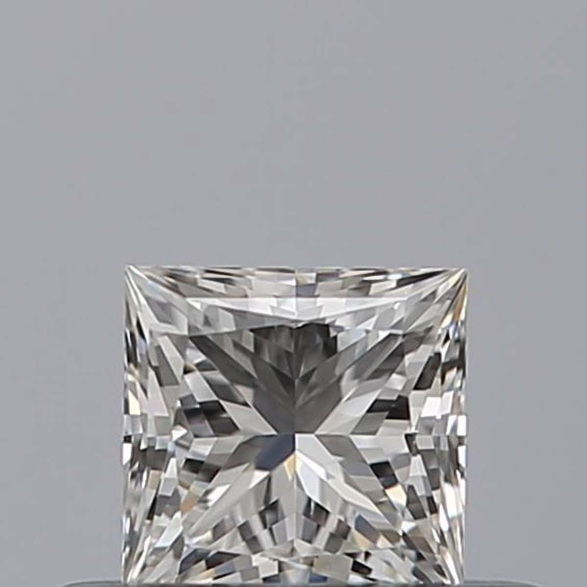 Certified Diamond GIA Carats 0.32 Color F Clarity VVS1  -  EX  VG Fluorescence FNT Brown No Milky No EyeClean 100%