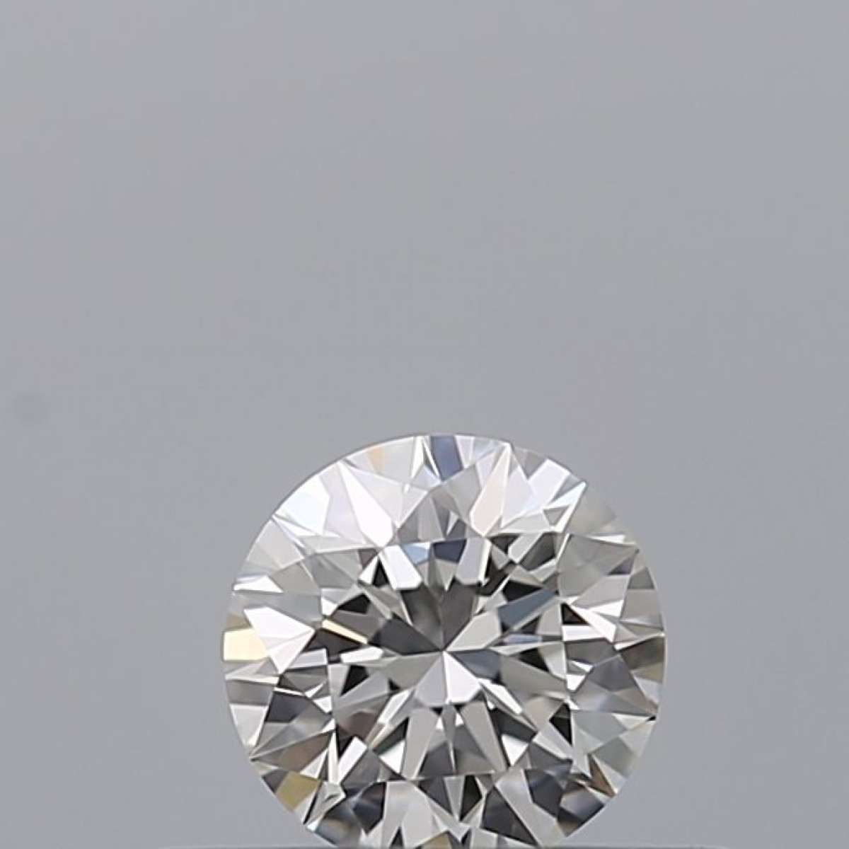 Diamante Certificato GIA Carati 0.25 Colore F Purezza VVS1  EX  EX  EX Fluorescenza NON Brown No Milky No EyeClean 100%